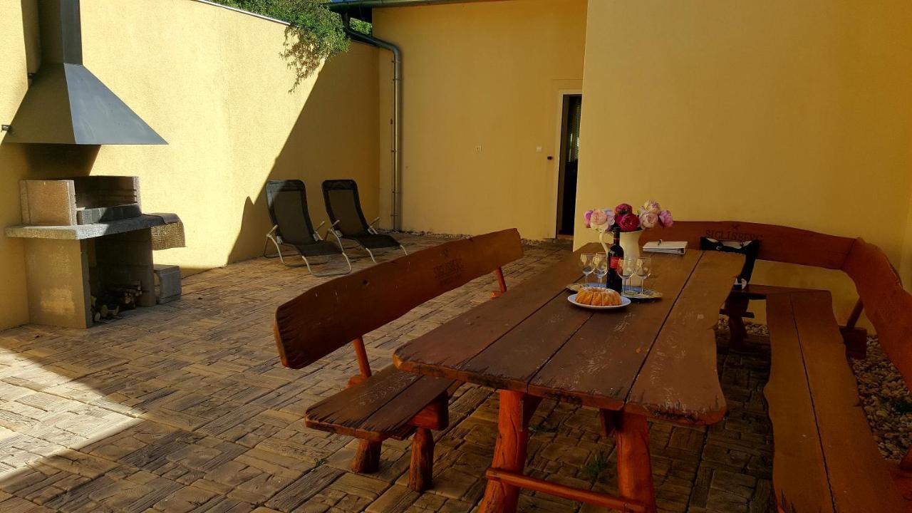 Siglisberg Villa Banská Štiavnica Buitenkant foto